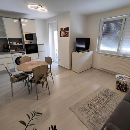 Mohács Blankapartman מראה חיצוני תמונה