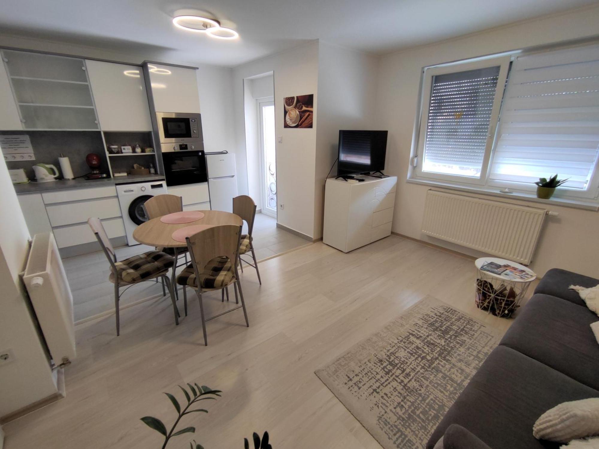 Mohács Blankapartman מראה חיצוני תמונה
